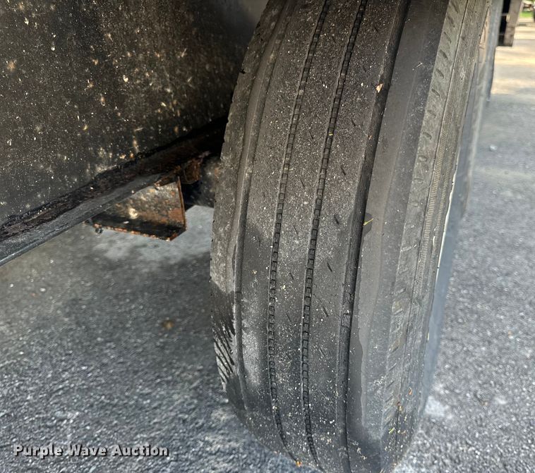 image for item OF9759 2016 Towmaster TC-10 equipment trailer