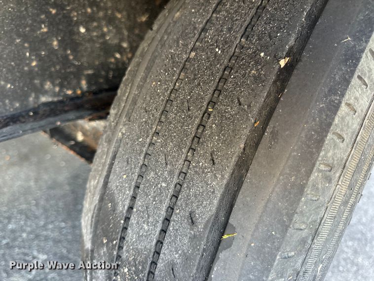 image for item OF9759 2016 Towmaster TC-10 equipment trailer