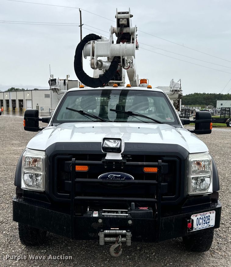 image for item OF9764 2014 Ford F550 Super Duty XL bucket truck