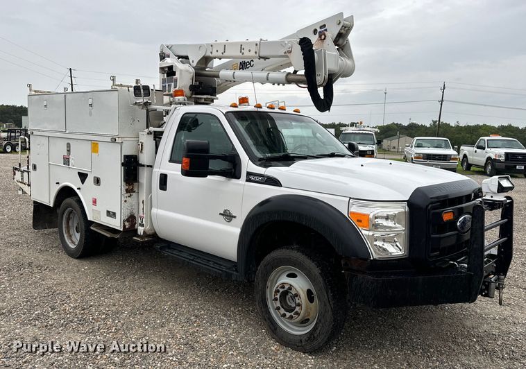 image for item OF9764 2014 Ford F550 Super Duty XL bucket truck
