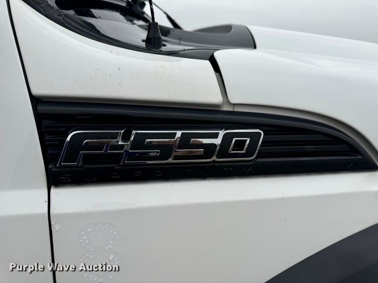 image for item OF9764 2014 Ford F550 Super Duty XL bucket truck