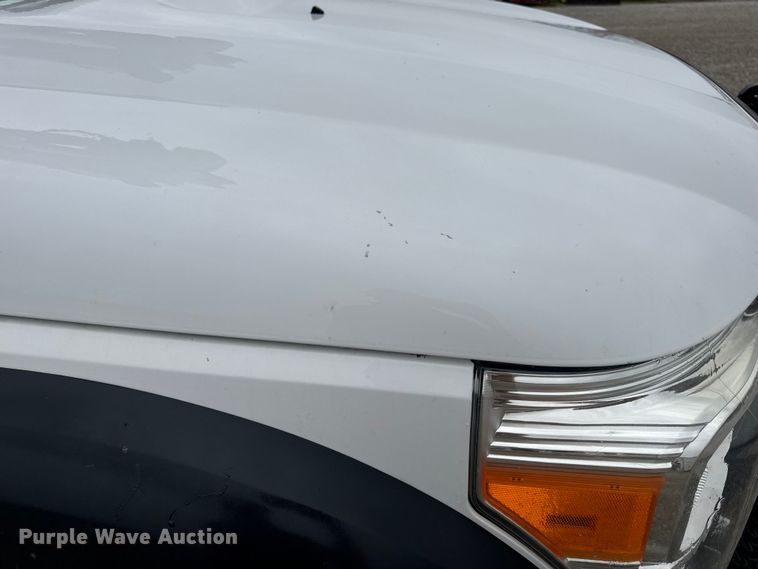 image for item OF9764 2014 Ford F550 Super Duty XL bucket truck