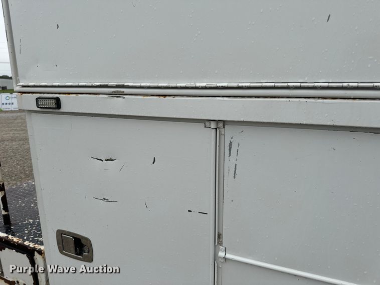 image for item OF9764 2014 Ford F550 Super Duty XL bucket truck