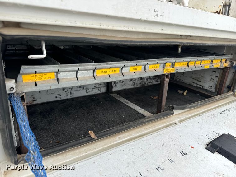 image for item OF9764 2014 Ford F550 Super Duty XL bucket truck