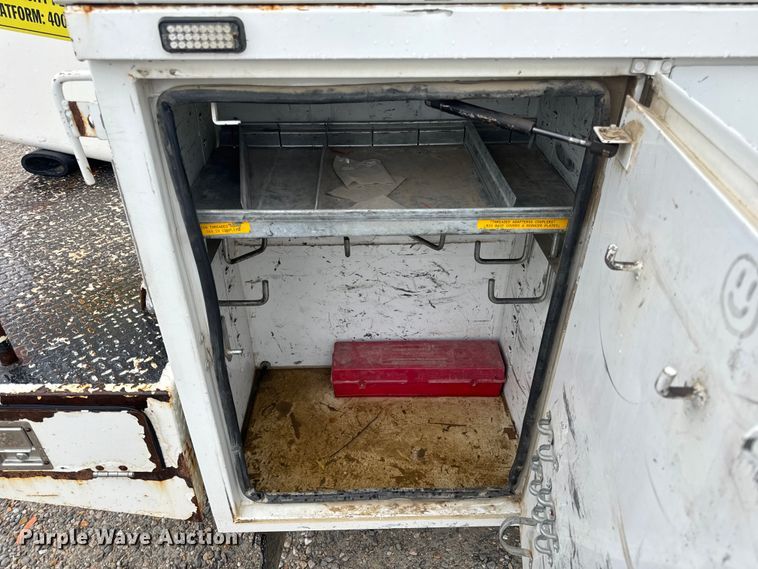 image for item OF9764 2014 Ford F550 Super Duty XL bucket truck