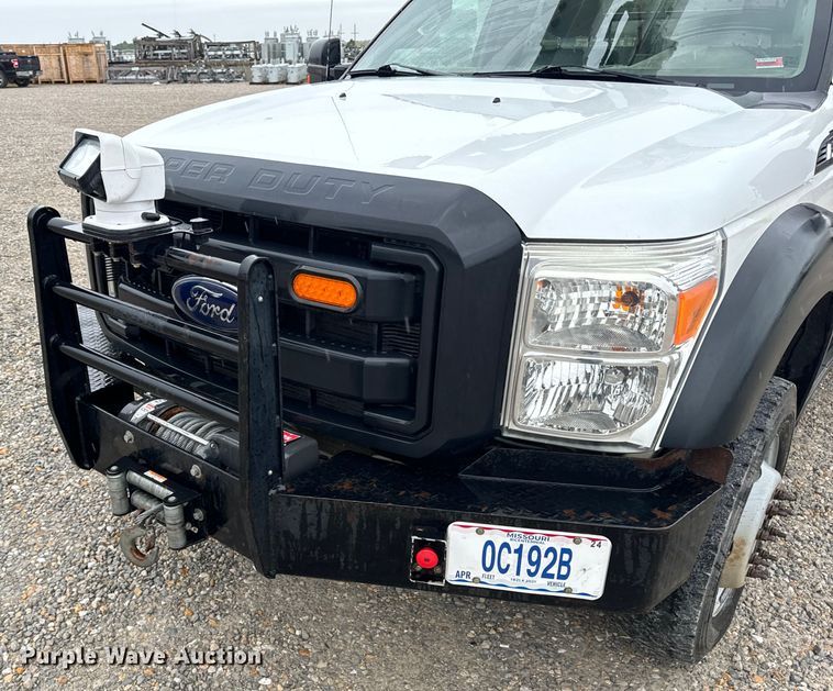 image for item OF9764 2014 Ford F550 Super Duty XL bucket truck