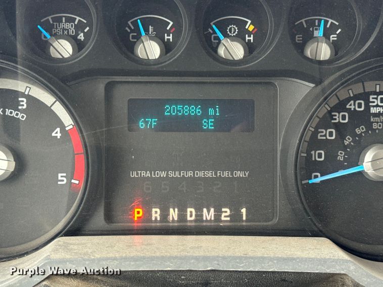 image for item OF9764 2014 Ford F550 Super Duty XL bucket truck