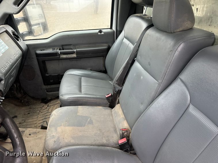 image for item OF9764 2014 Ford F550 Super Duty XL bucket truck