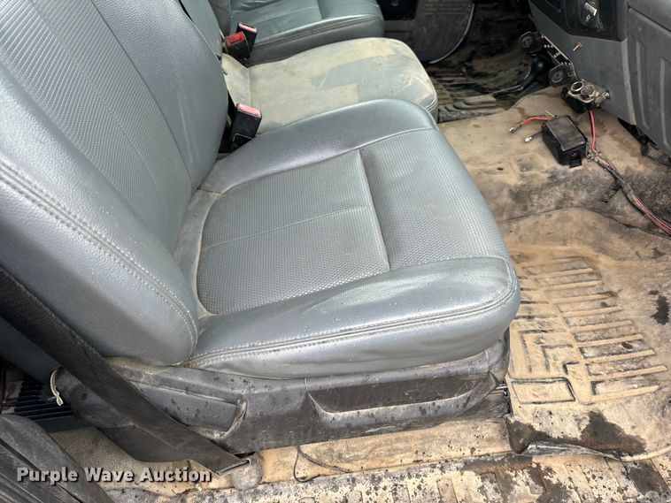 image for item OF9764 2014 Ford F550 Super Duty XL bucket truck