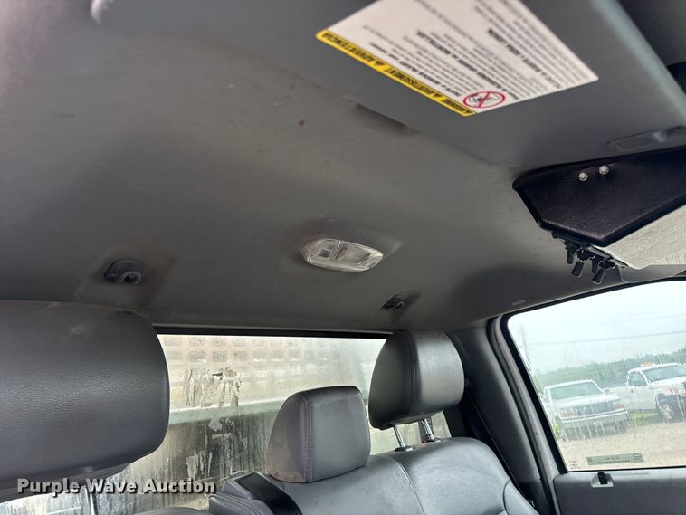 image for item OF9764 2014 Ford F550 Super Duty XL bucket truck