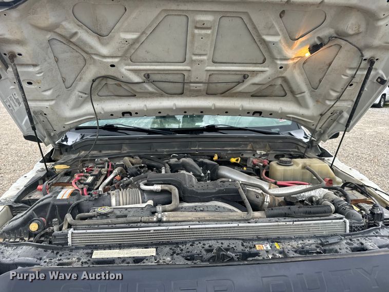 image for item OF9764 2014 Ford F550 Super Duty XL bucket truck