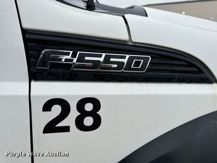 image for item OF9767 2013 Ford  F550 Super Duty XL bucket truck