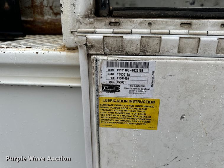 image for item OF9767 2013 Ford  F550 Super Duty XL bucket truck