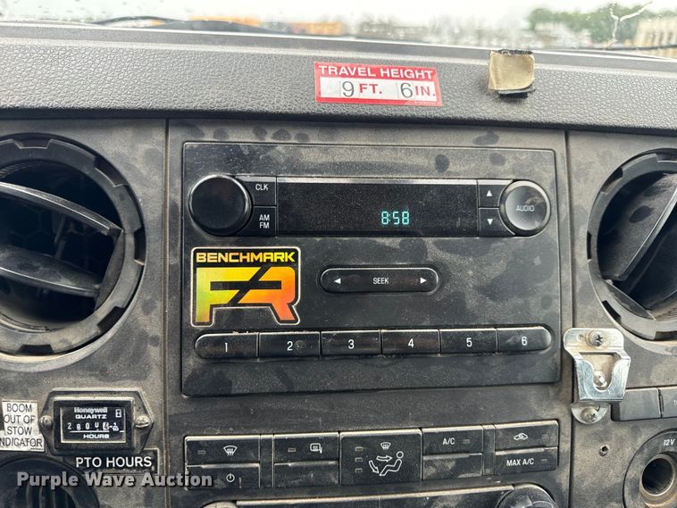 image for item OF9767 2013 Ford  F550 Super Duty XL bucket truck