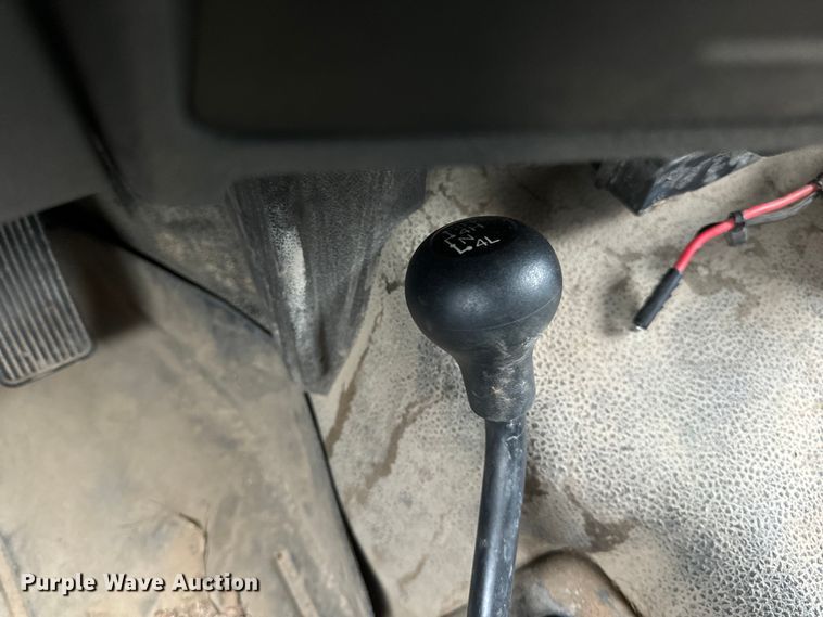 image for item OF9767 2013 Ford  F550 Super Duty XL bucket truck