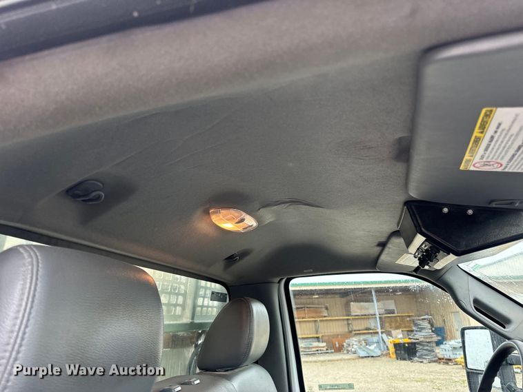 image for item OF9767 2013 Ford  F550 Super Duty XL bucket truck