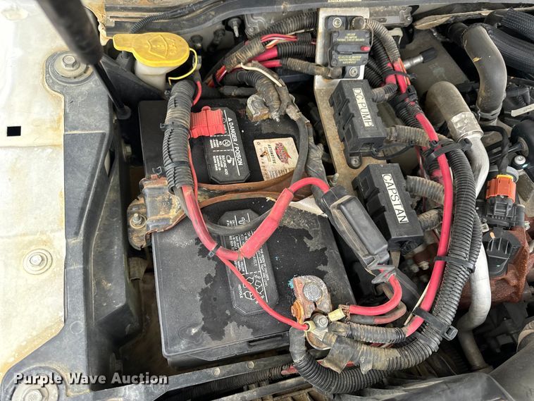 image for item OF9767 2013 Ford  F550 Super Duty XL bucket truck