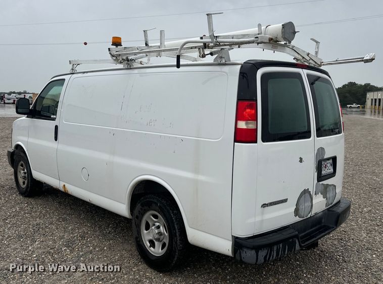 image for item OF9770 2008 Chevrolet  Express van