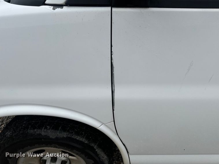image for item OF9770 2008 Chevrolet  Express van