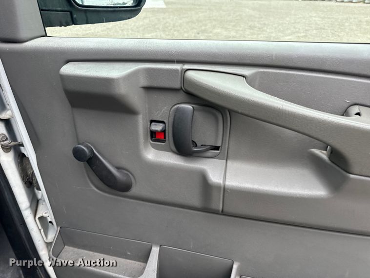 image for item OF9770 2008 Chevrolet  Express van