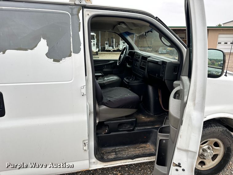 image for item OF9770 2008 Chevrolet  Express van
