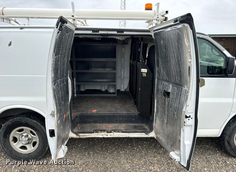 image for item OF9770 2008 Chevrolet  Express van