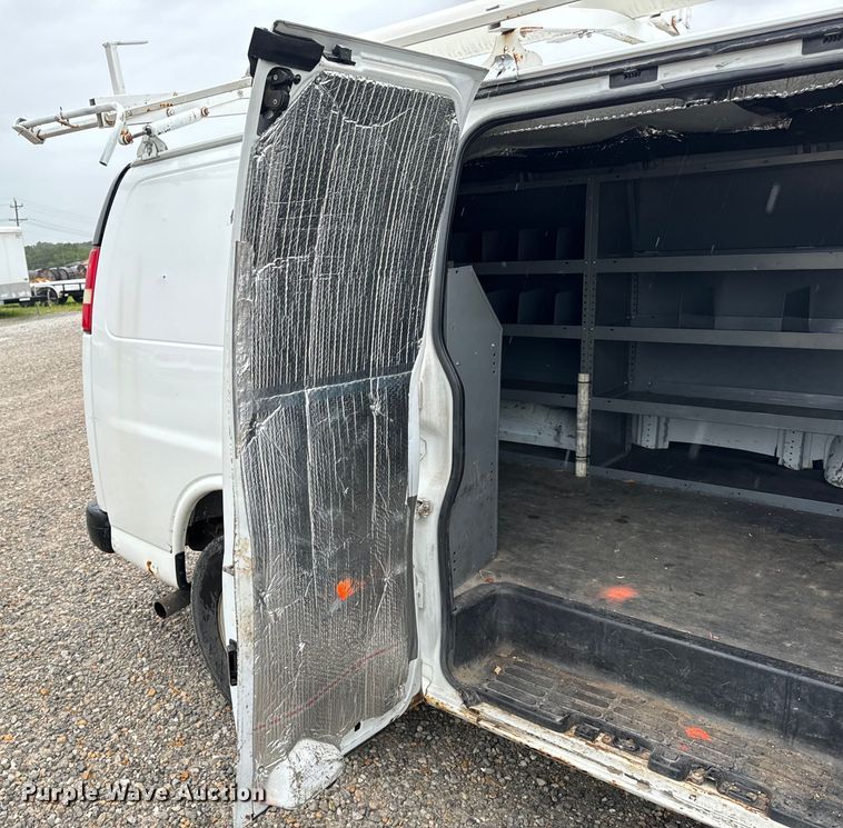 image for item OF9770 2008 Chevrolet  Express van