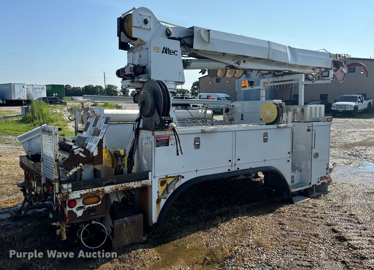 image for item OF9782 Altec DM45TR digger derrick bed