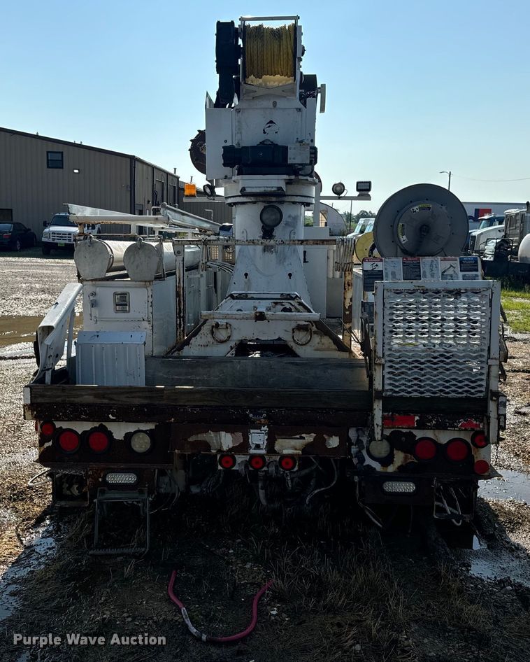 image for item OF9782 Altec DM45TR digger derrick bed