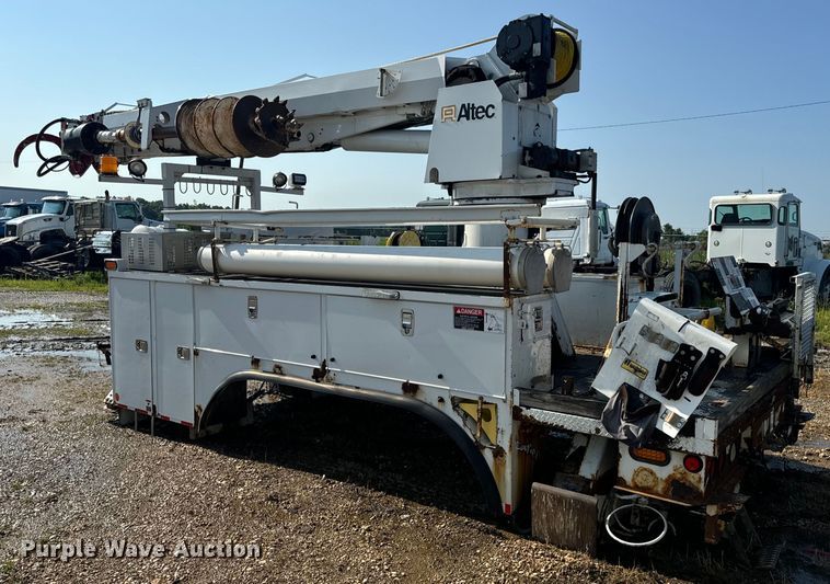 image for item OF9782 Altec DM45TR digger derrick bed