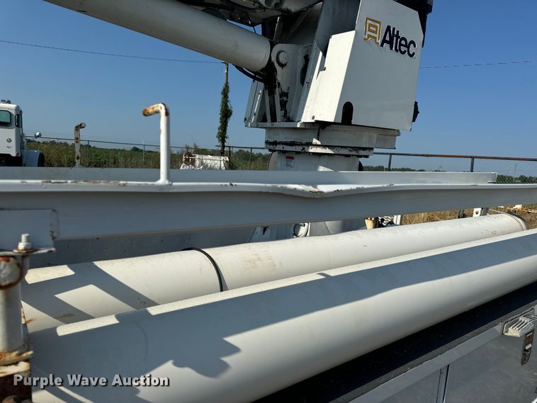 image for item OF9782 Altec DM45TR digger derrick bed