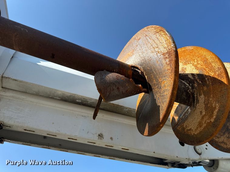 image for item OF9782 Altec DM45TR digger derrick bed