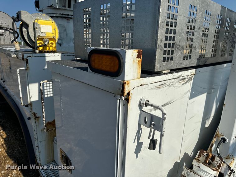 image for item OF9782 Altec DM45TR digger derrick bed