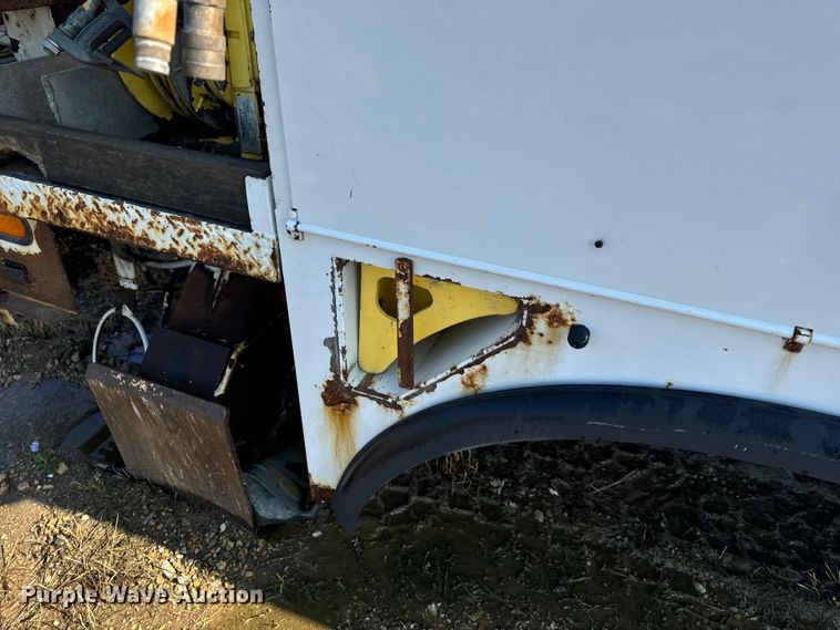 image for item OF9782 Altec DM45TR digger derrick bed