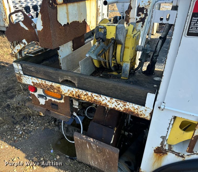 image for item OF9782 Altec DM45TR digger derrick bed