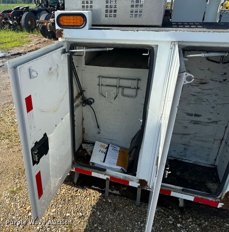 image for item OF9782 Altec DM45TR digger derrick bed