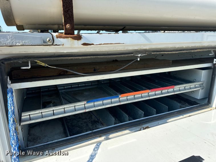 image for item OF9782 Altec DM45TR digger derrick bed