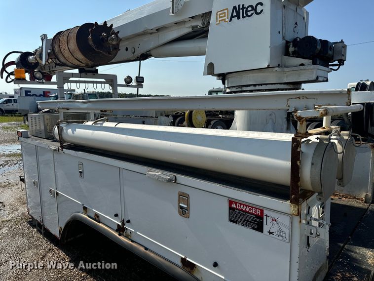 image for item OF9782 Altec DM45TR digger derrick bed