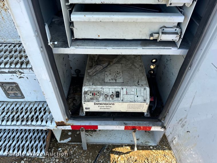 image for item OF9782 Altec DM45TR digger derrick bed