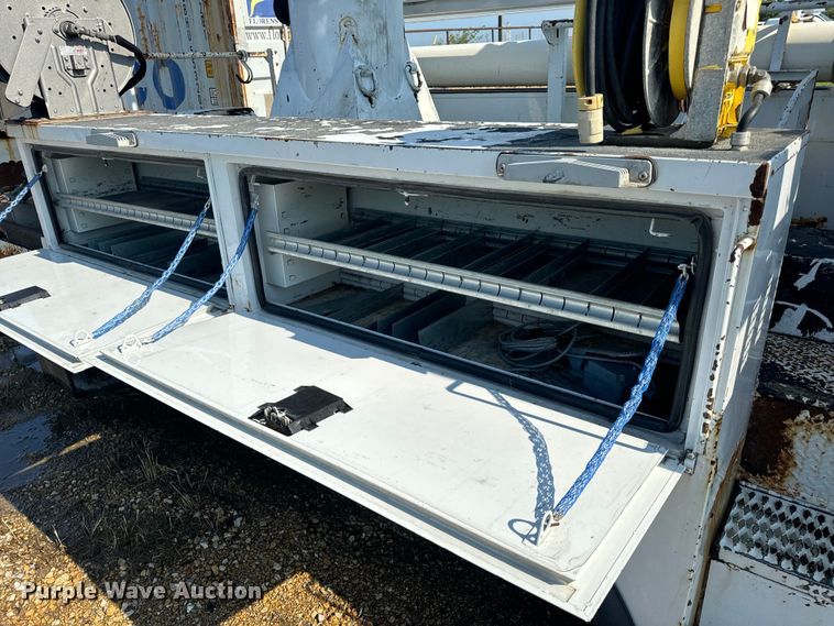 image for item OF9782 Altec DM45TR digger derrick bed