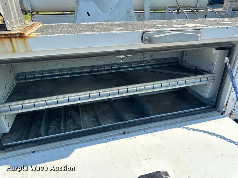 image for item OF9782 Altec DM45TR digger derrick bed