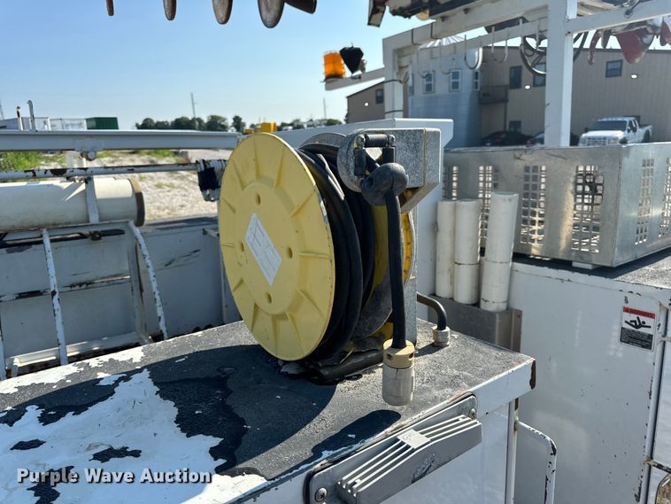 image for item OF9782 Altec DM45TR digger derrick bed