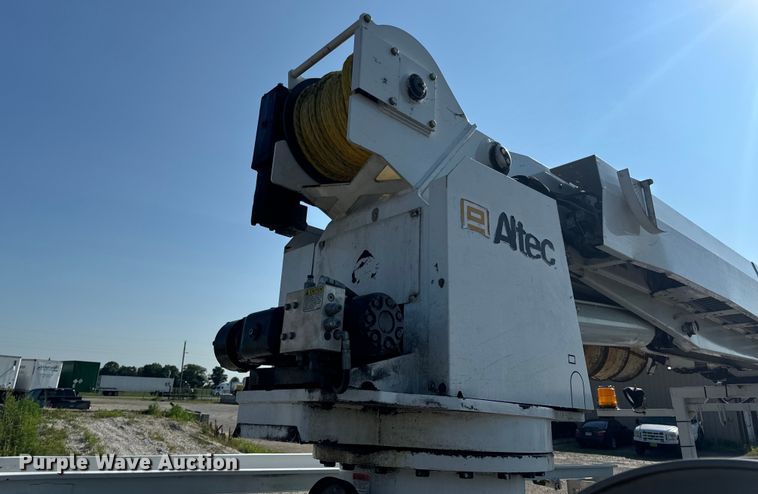 image for item OF9782 Altec DM45TR digger derrick bed