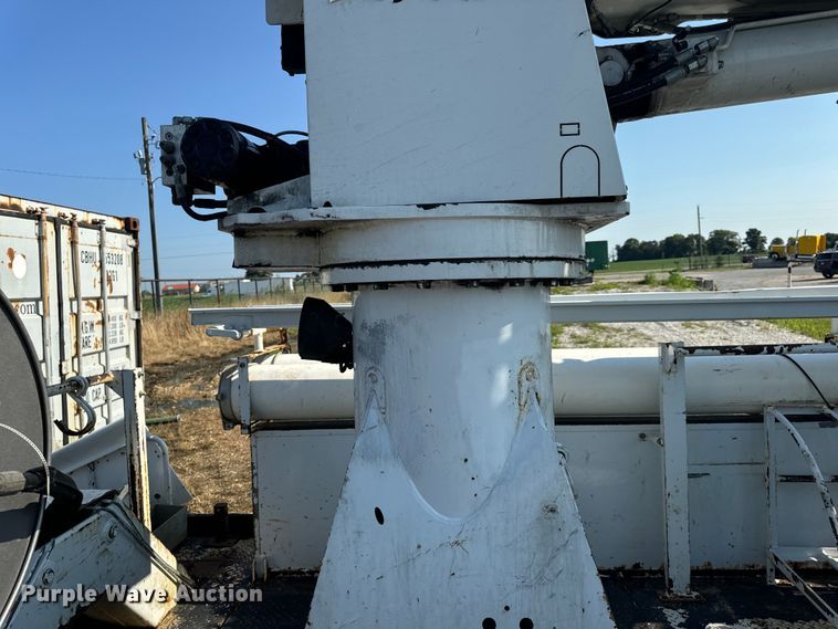 image for item OF9782 Altec DM45TR digger derrick bed