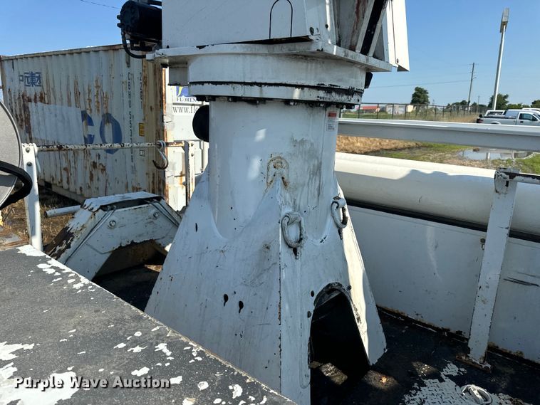 image for item OF9782 Altec DM45TR digger derrick bed