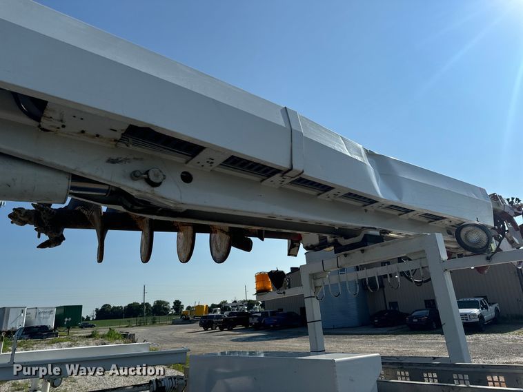 image for item OF9782 Altec DM45TR digger derrick bed