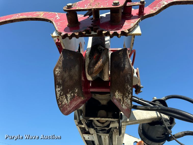 image for item OF9782 Altec DM45TR digger derrick bed