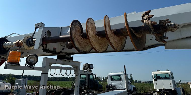 image for item OF9782 Altec DM45TR digger derrick bed