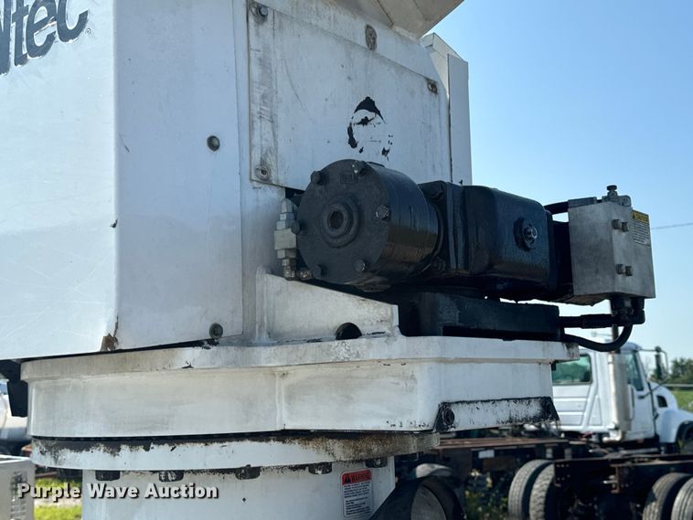 image for item OF9782 Altec DM45TR digger derrick bed