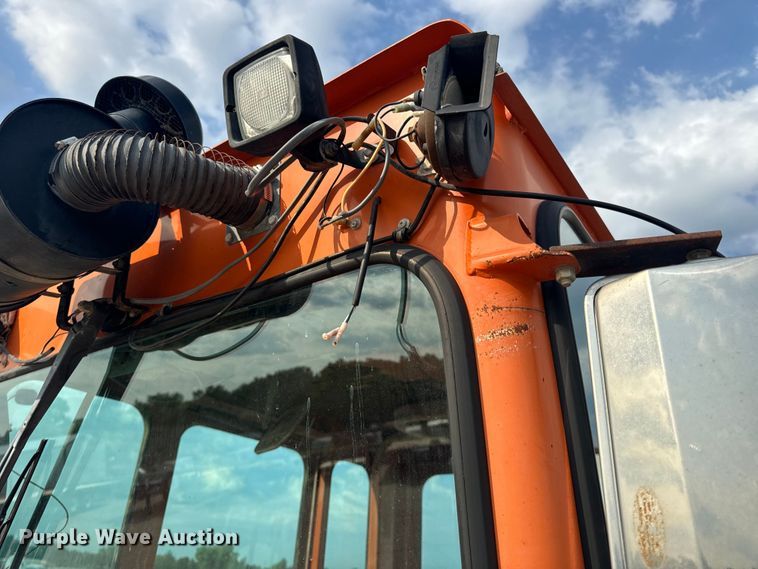 image for item OF9787 2005 Broce RJ350 broom